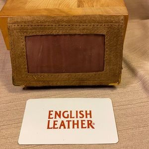 NWOT English Leather leather card wallet